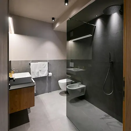 Winklgut Hotel 2*